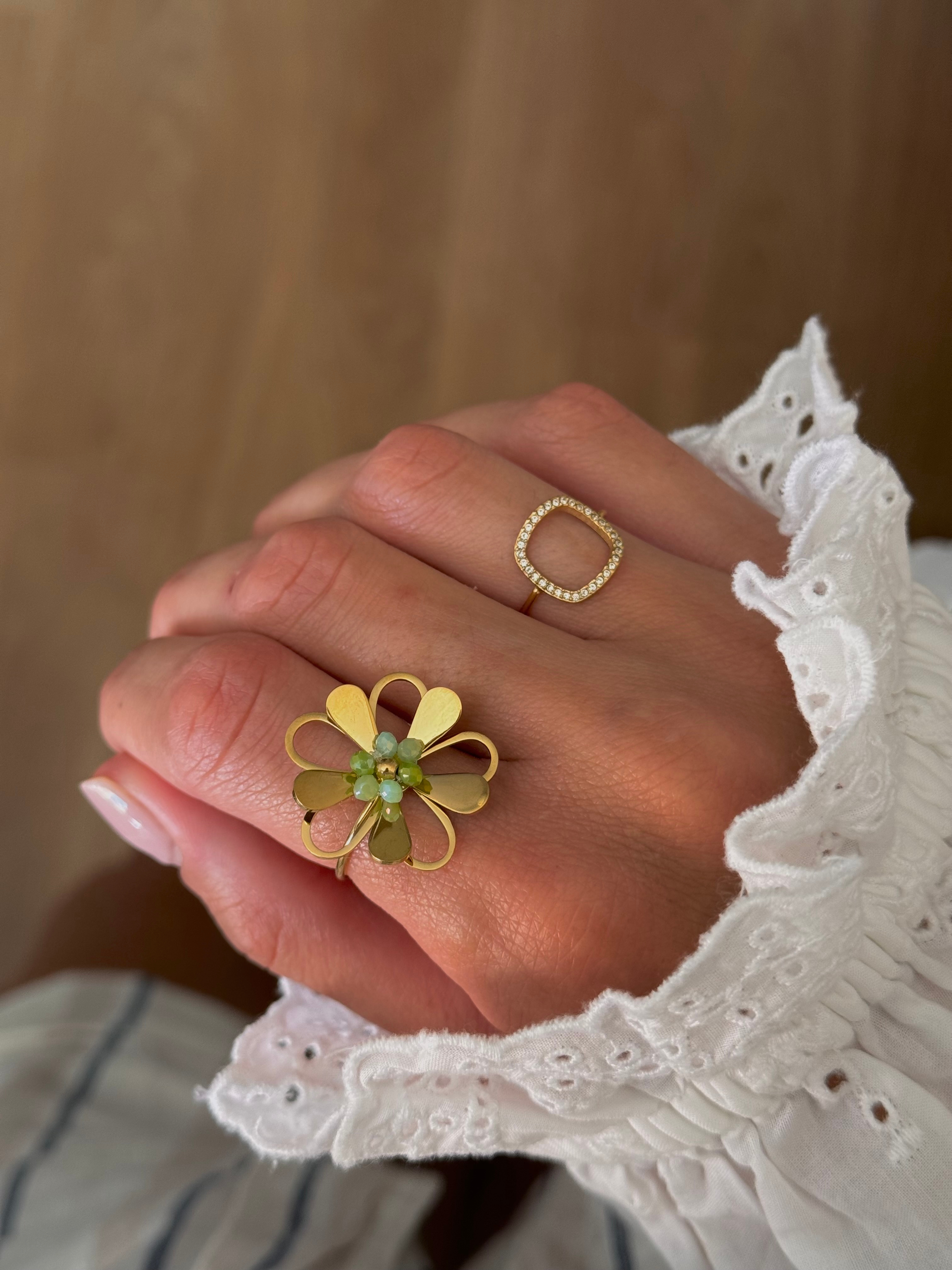 Anillo MARGARITAS DE COLORES