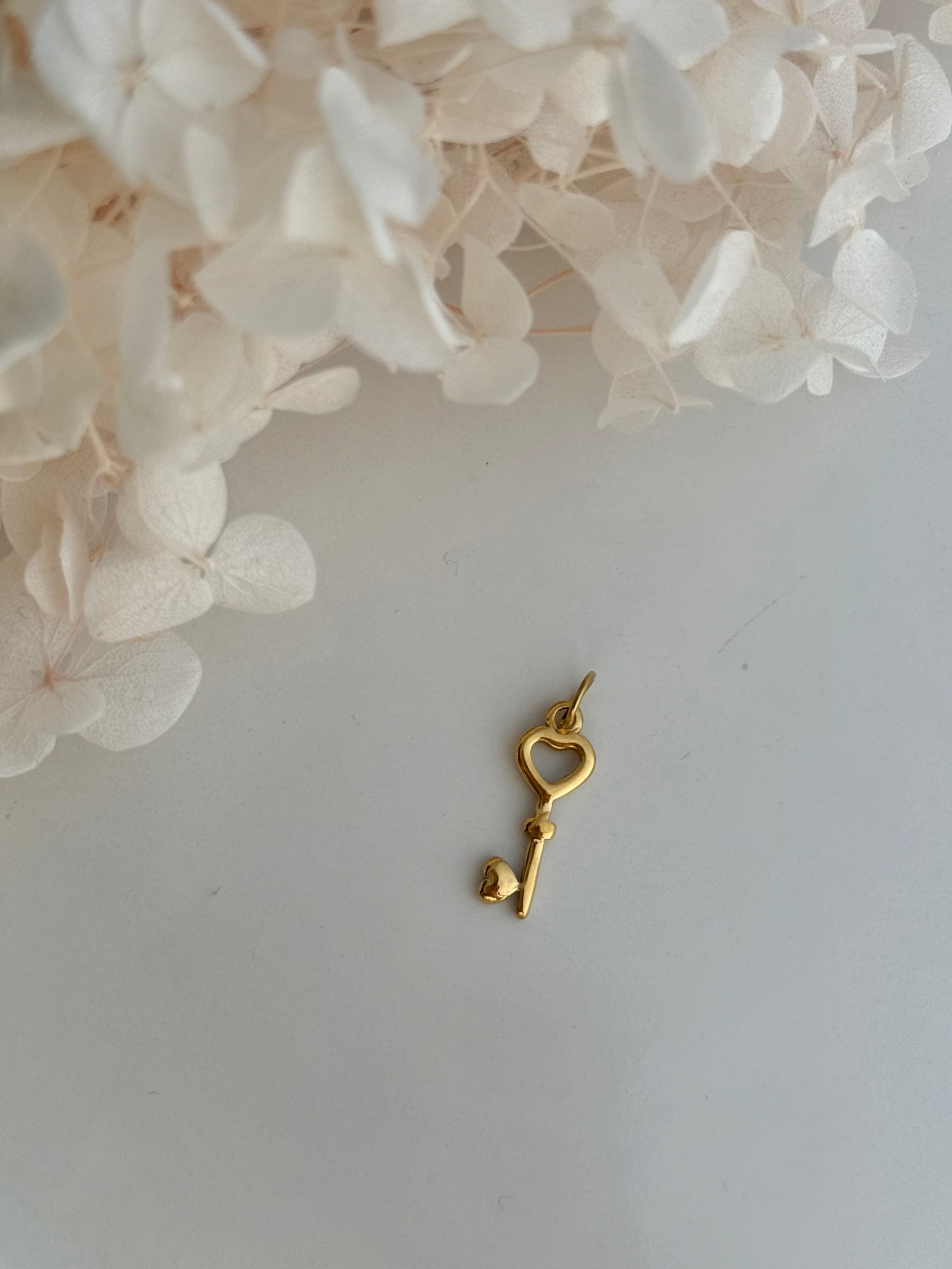 CHARM LLAVE CORAZÓN
