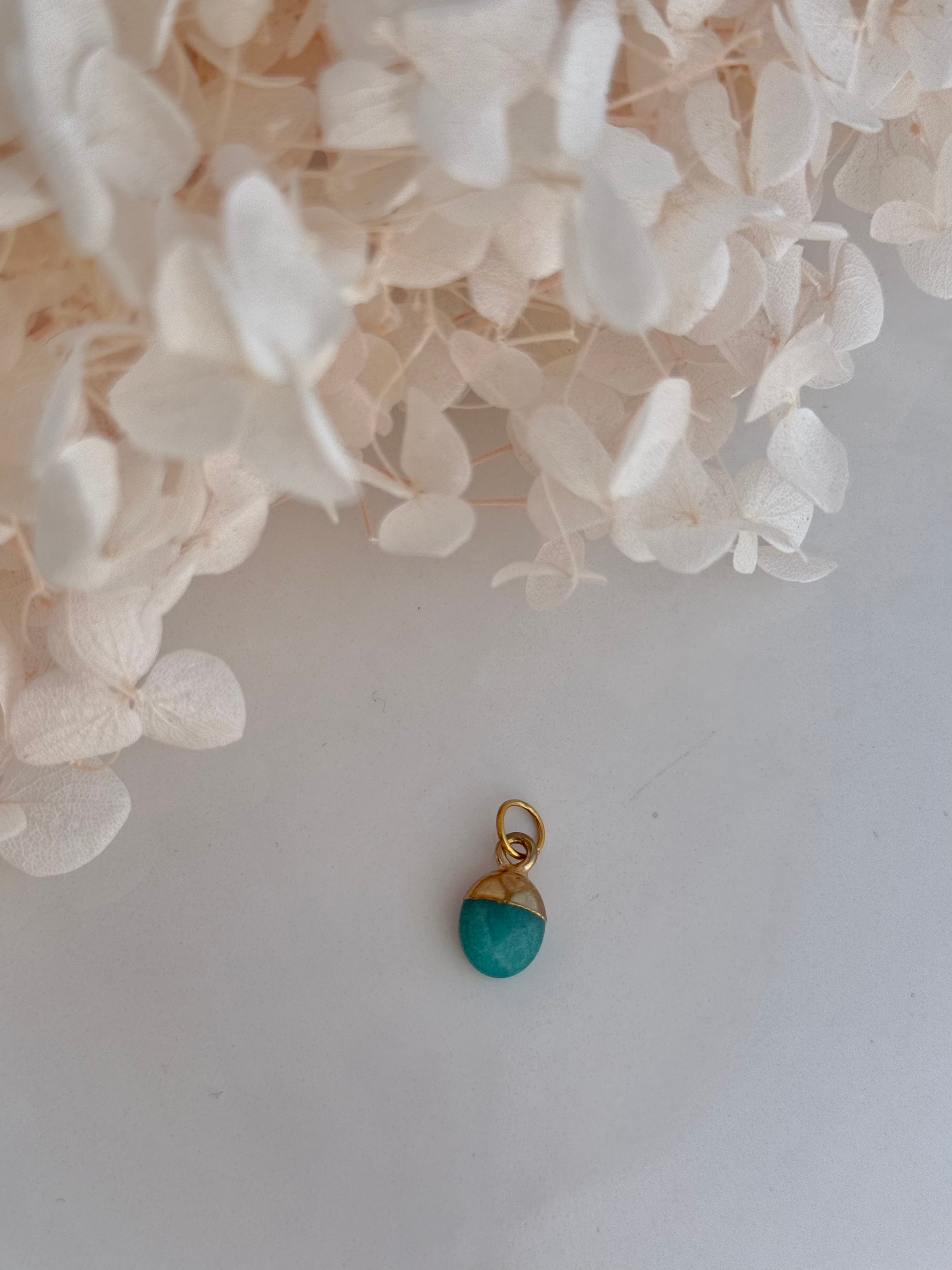 CHARM PIEDRA NATURAL