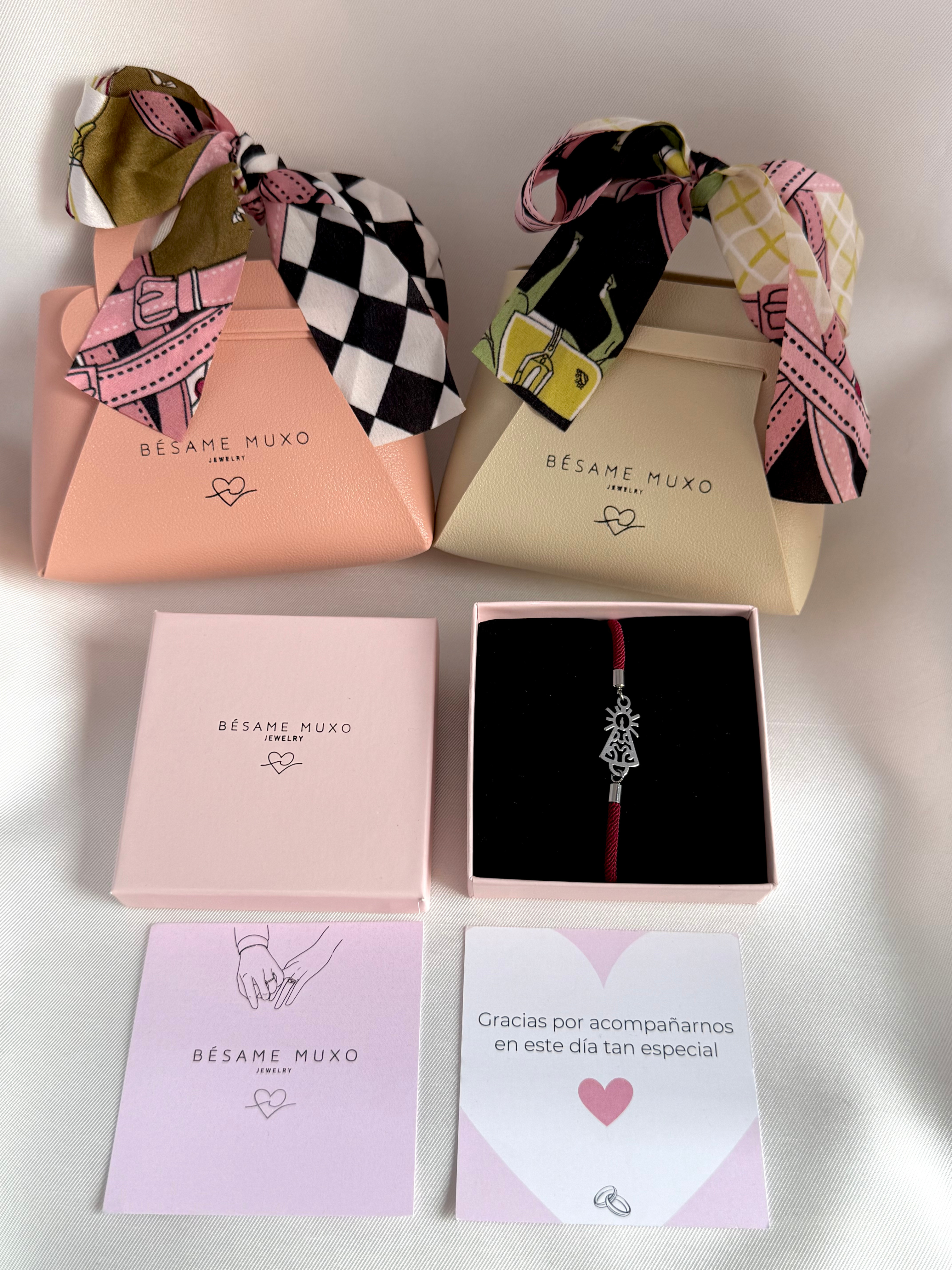 PULSERA VIRGEN DEL PILAR CON CORDÓN BODA