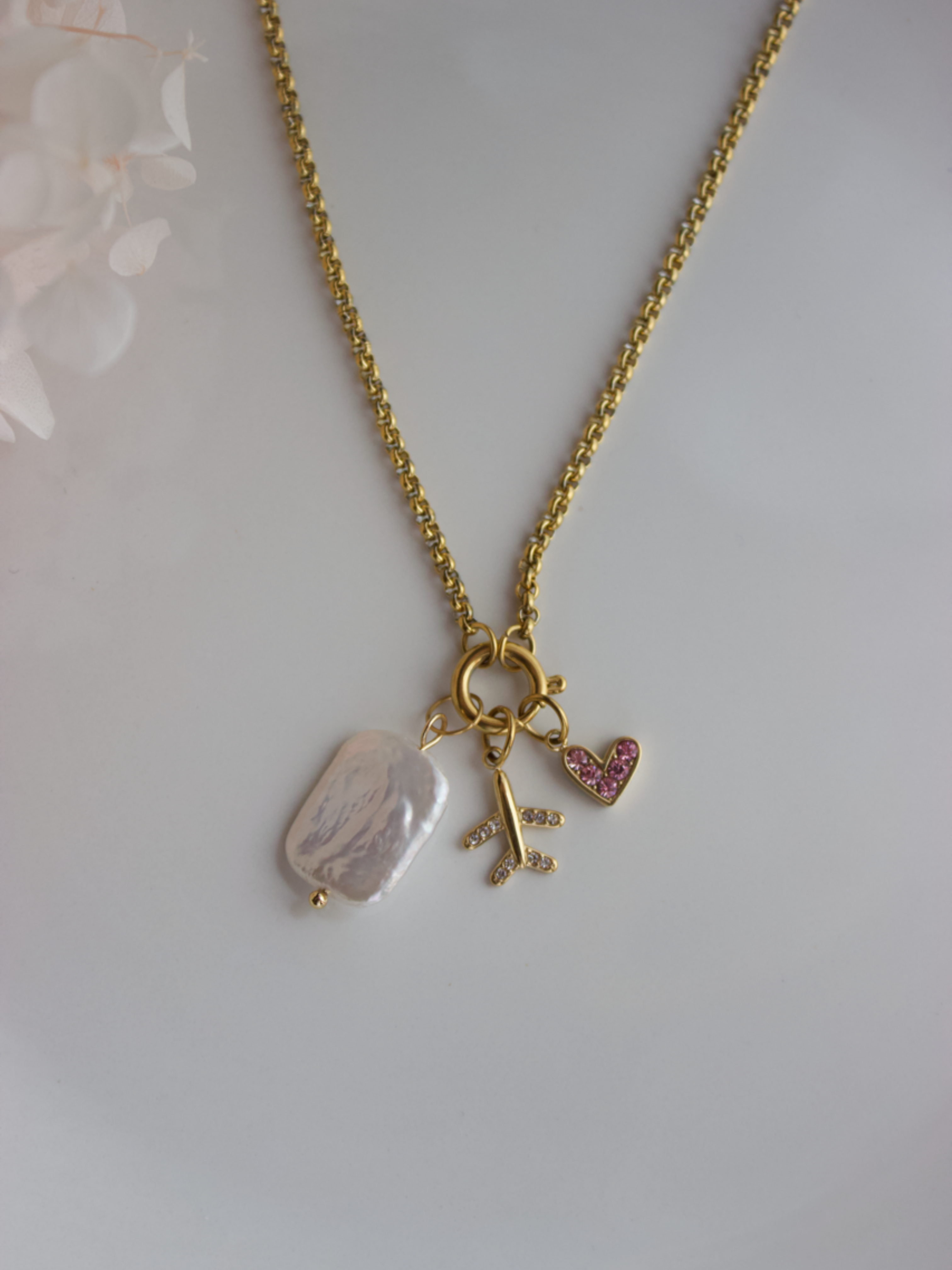 CHARM PERLA
