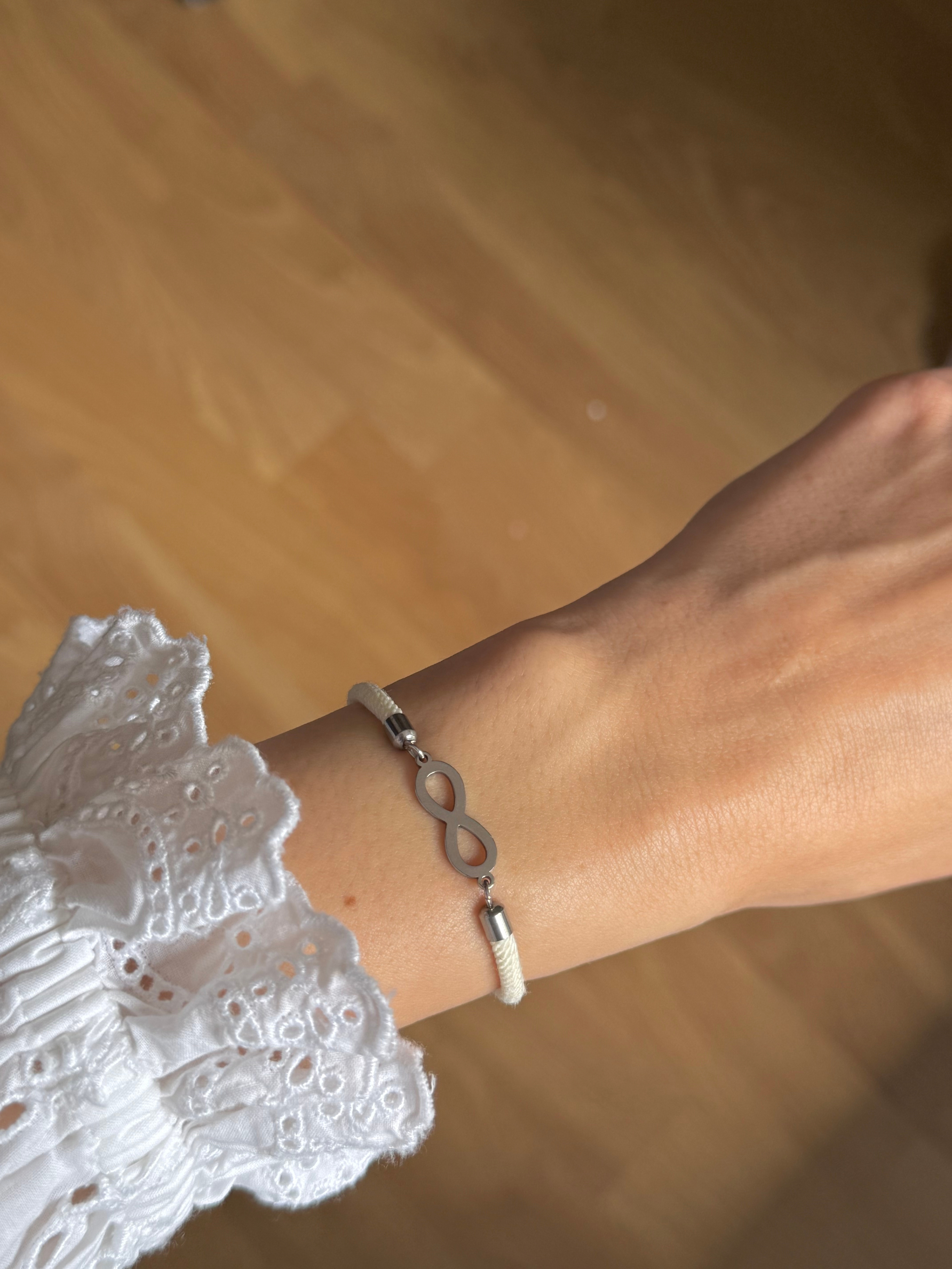 PULSERA INFINITO CON CORDÓN BODA